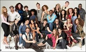 娱乐偶像报道,星光熠熠，揭秘明星背后的故事