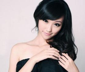 美女主播小侨,网络红人，魅力四射的美女主播